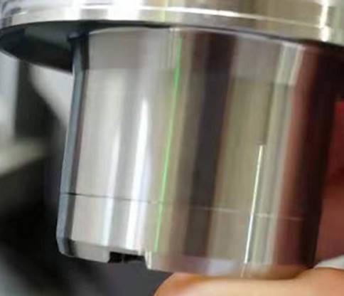 使用金剛石滾壓前 使用金剛石滾壓前